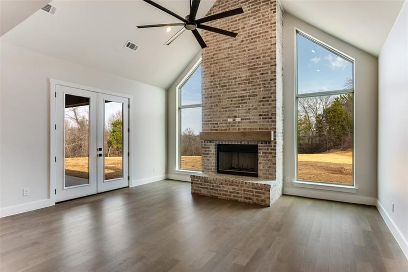 521 Aermotor Loop, Weatherford TX 76085 - Photo 3