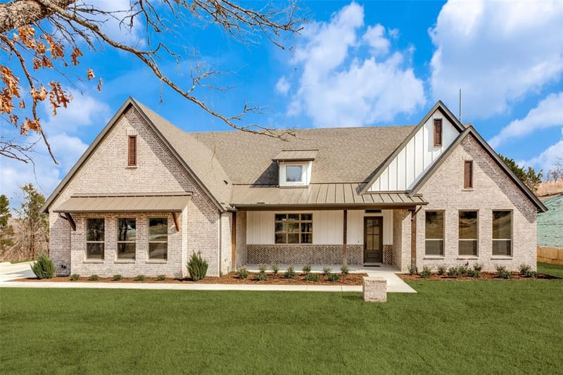 521 Aermotor Loop, Weatherford TX 76085