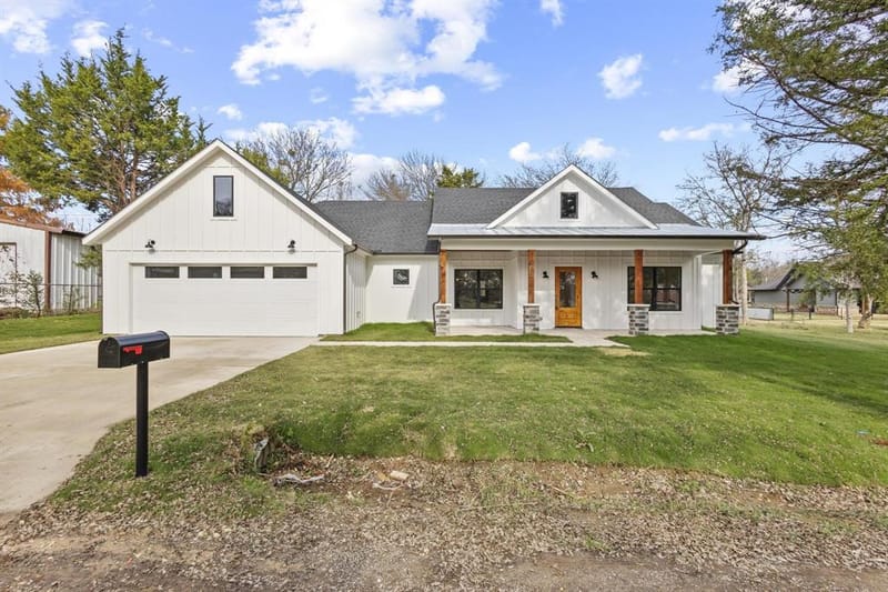 483 Maple Drive, Pottsboro TX 75076