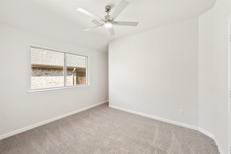 925 Kingbird Lane, Alvarado TX 76009 - Photo 28