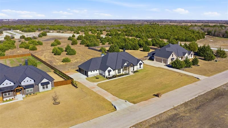 1431 Westgrove Lane, Waxahachie TX 75165 - Photo 2