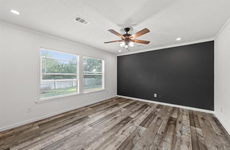 4405 ROCKING K Drive, Bellmead TX 76705 - Photo 13
