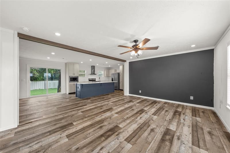 4405 ROCKING K Drive, Bellmead TX 76705 - Photo 3