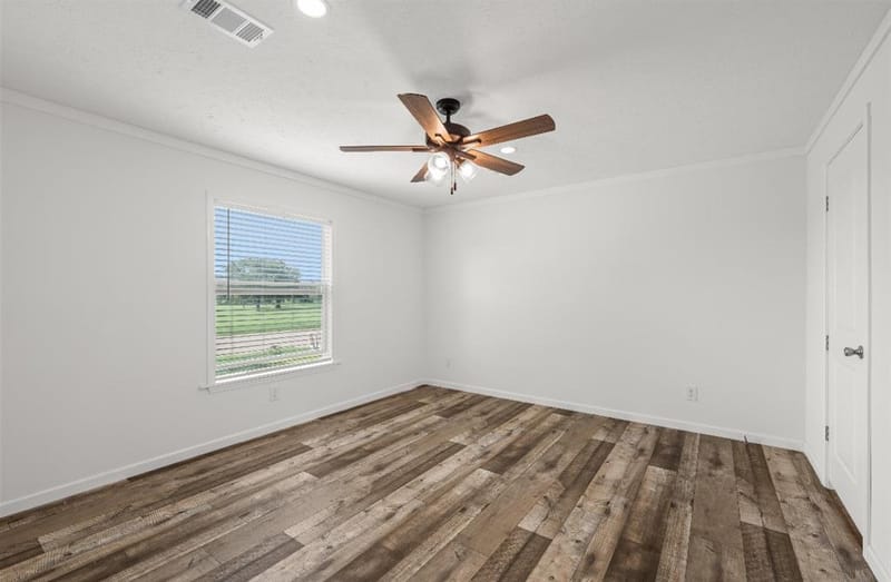 4405 ROCKING K Drive, Bellmead TX 76705 - Photo 15