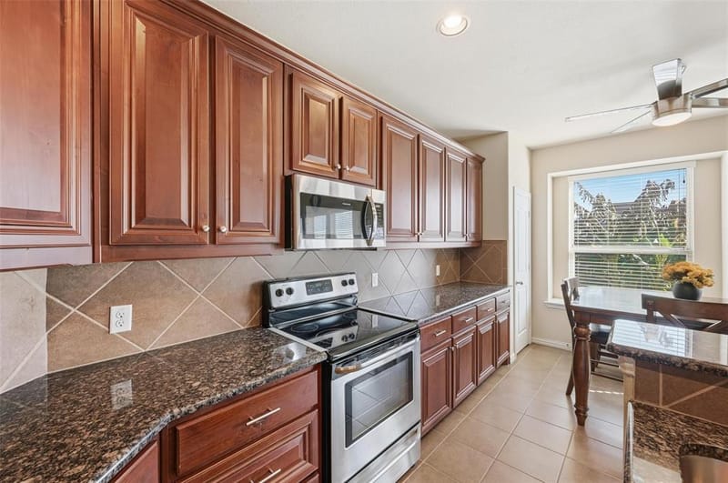4222 Nia Drive, Irving TX 75038 - Photo 9