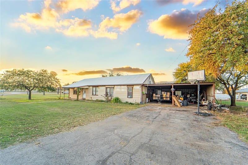 10072 County Road 199, Breckenridge TX 76424 - Photo 16