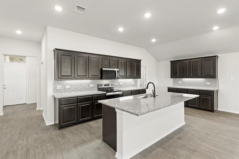 7816 Kingfisher Road, Aubrey TX 76227 - Photo 5