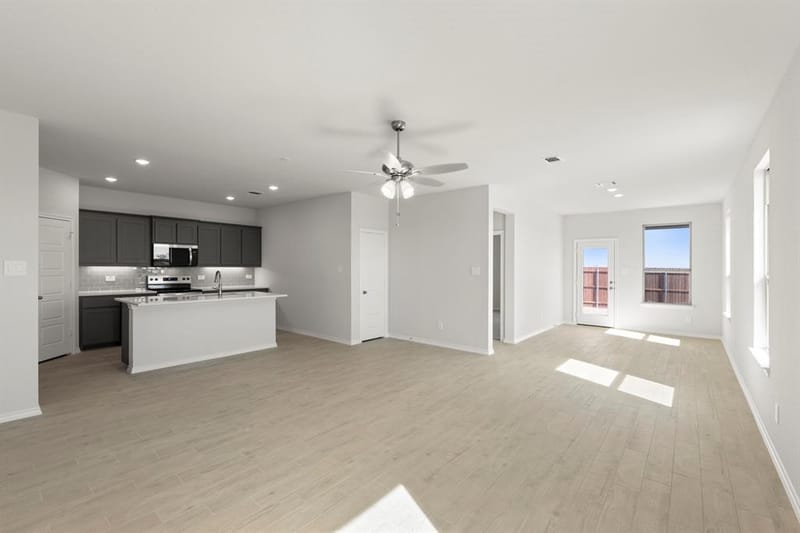 8216 Kingfisher Road, Aubrey TX 76227 - Photo 6