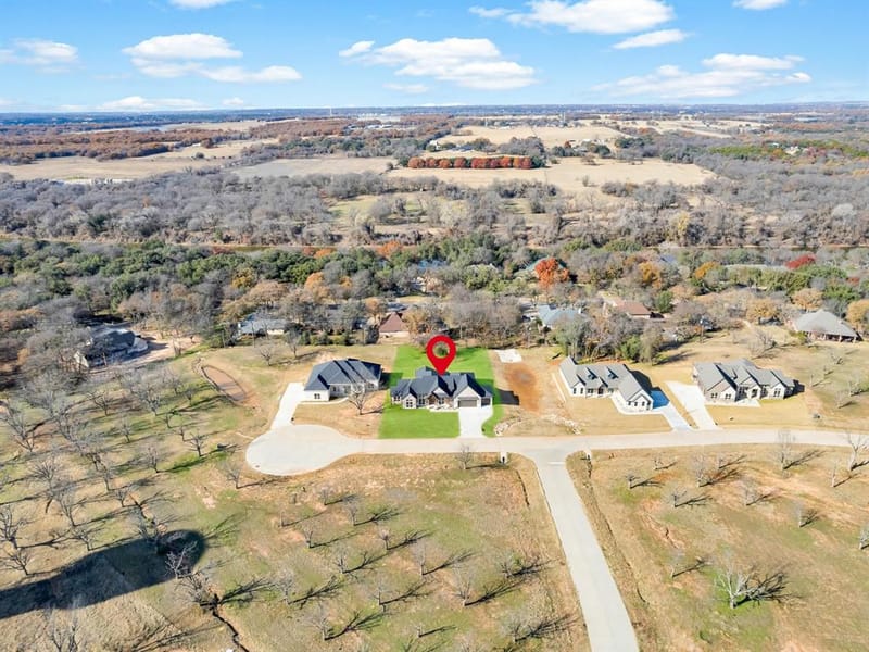 2300 Candlestick Drive, Granbury TX 76049 - Photo 36