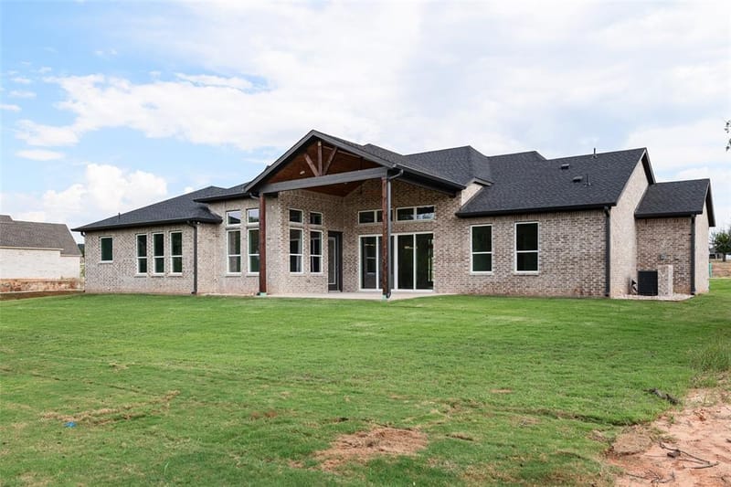 2300 Candlestick Drive, Granbury TX 76049 - Photo 34