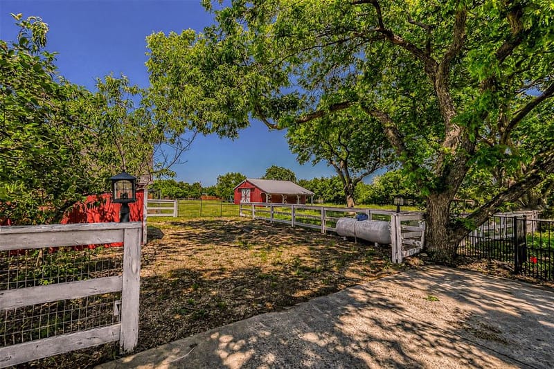 9310 Merritt Road, Rowlett TX 75089 - Photo 31