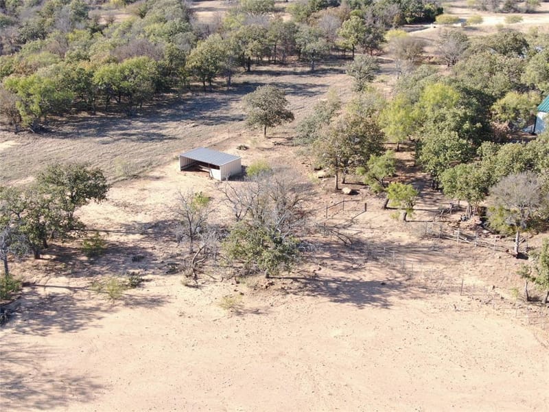 9300 County Road 131, Brownwood TX 76801 - Photo 32
