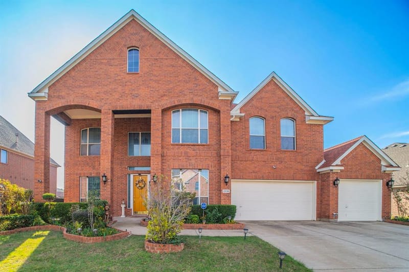 2335 Shackleford Trail, Grand Prairie TX 75052