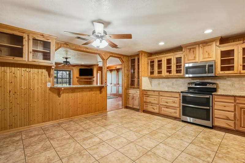 904 County Road 3341, Paradise TX 76073 - Photo 7