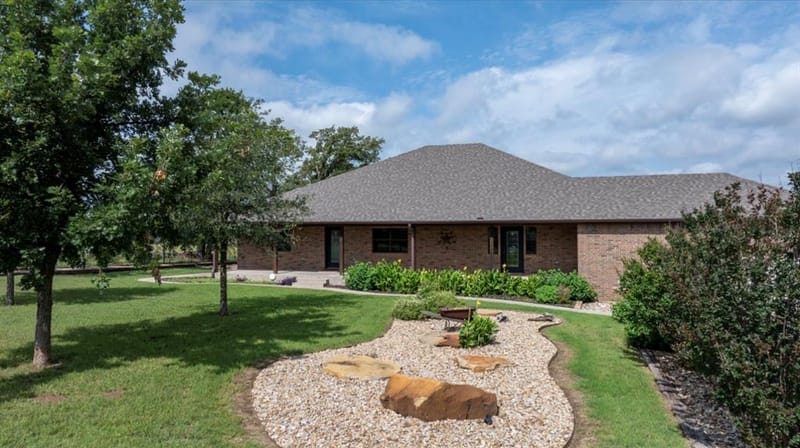 904 County Road 3341, Paradise TX 76073 - Photo 5