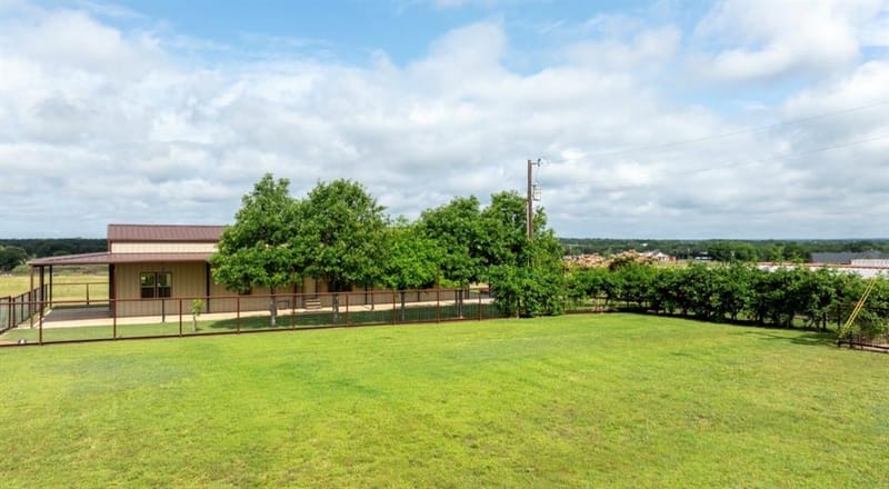 904 County Road 3341, Paradise TX 76073 - Photo 24