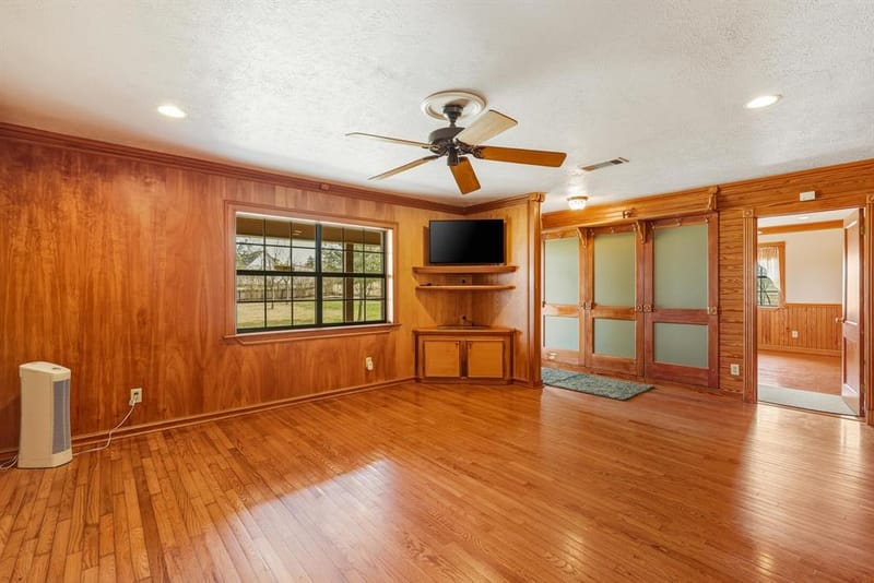904 County Road 3341, Paradise TX 76073 - Photo 11