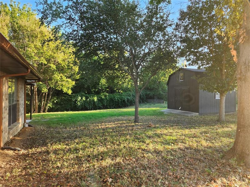 1502 Knob Hill Drive, Garland TX 75043 - Photo 13