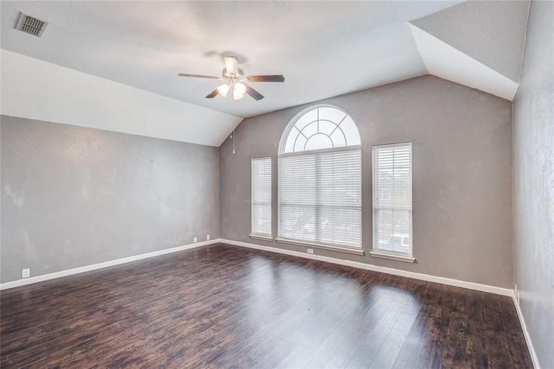 1036 Cottonbelt Drive, Saginaw TX 76131 - Photo 18