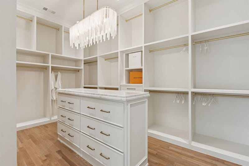 9143 Bluff Hollow Court, Dallas TX 75220 - Photo 20