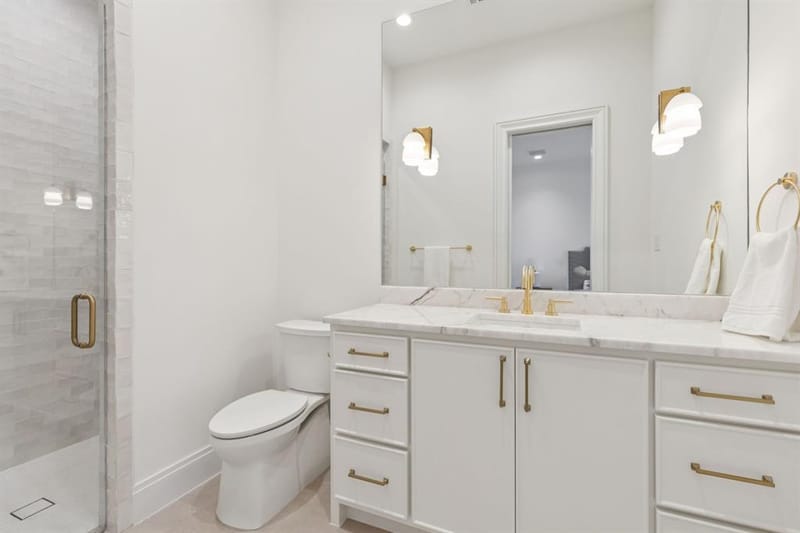 9143 Bluff Hollow Court, Dallas TX 75220 - Photo 25