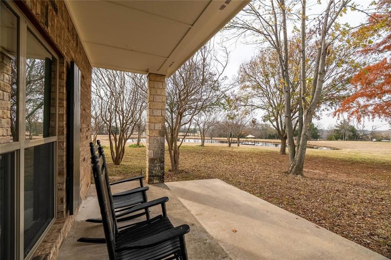 364 Parker Road, Van Alstyne TX 75495 - Photo 6