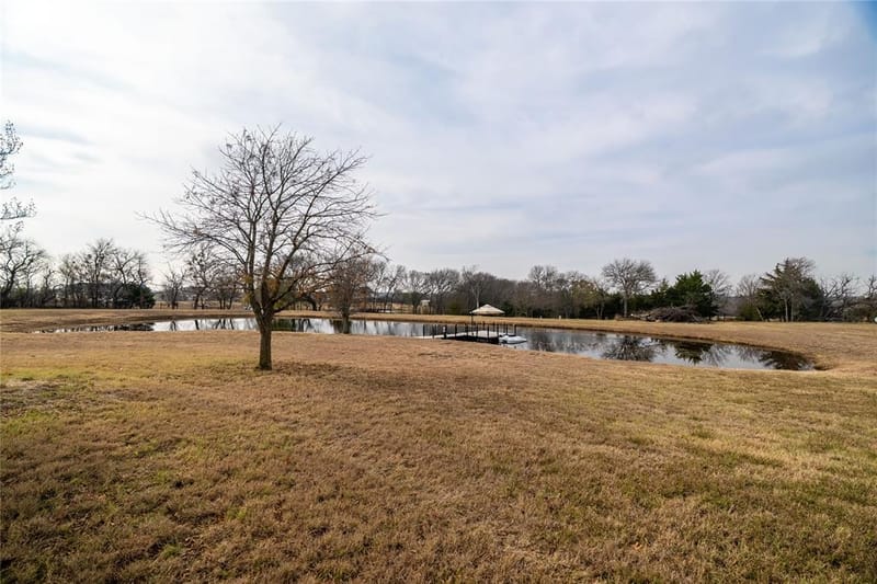 364 Parker Road, Van Alstyne TX 75495 - Photo 7