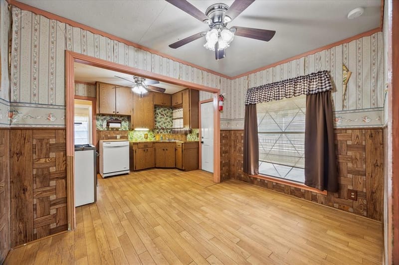 302 S Clark Street, Rockwall TX 75087 - Photo 8