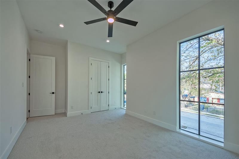 519 Mount Auburn Avenue, Dallas TX 75223 - Photo 23