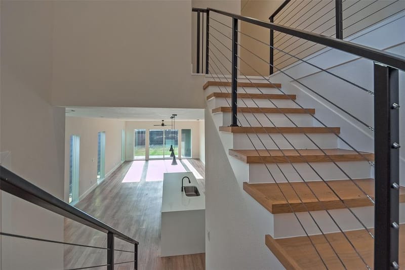 519 Mount Auburn Avenue, Dallas TX 75223 - Photo 16