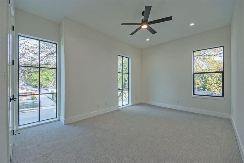 519 Mount Auburn Avenue, Dallas TX 75223 - Photo 22