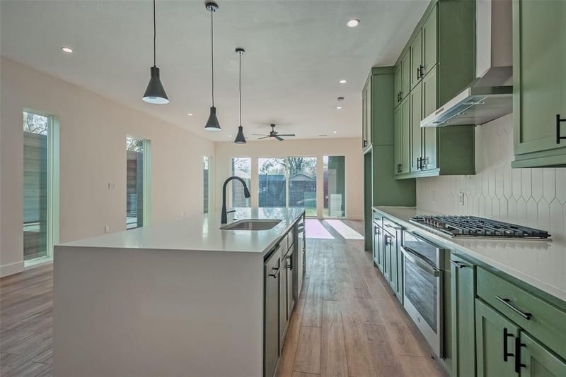 519 Mount Auburn Avenue, Dallas TX 75223 - Photo 10