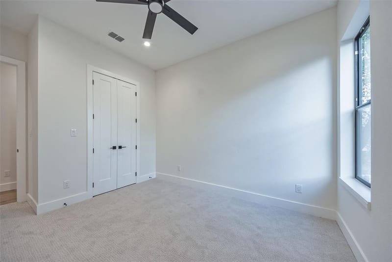 519 Mount Auburn Avenue, Dallas TX 75223 - Photo 21