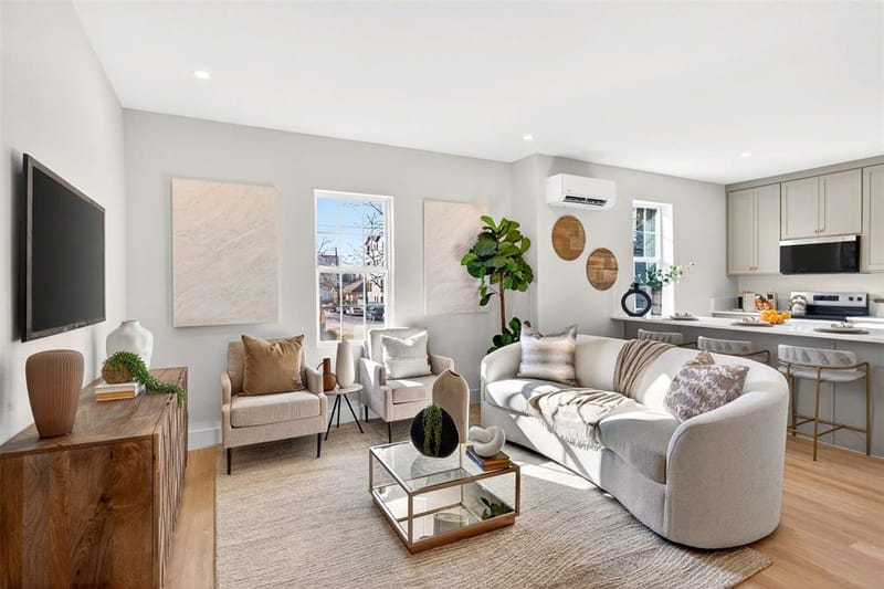 439 W 9th Street # 5, Dallas TX 75208 - Photo 2