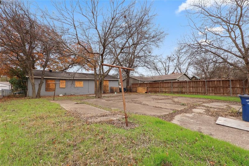 725 Emberwood Drive, Dallas TX 75232 - Photo 6