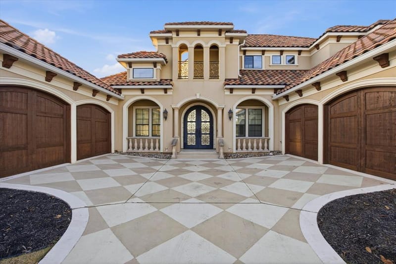 4177 Roaring Fork Lane, Frisco TX 75033 - Photo 2