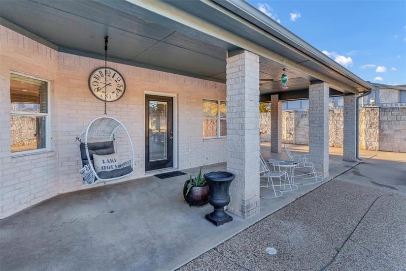 2801 Weylene Paseo, Granbury TX 76049 - Photo 6