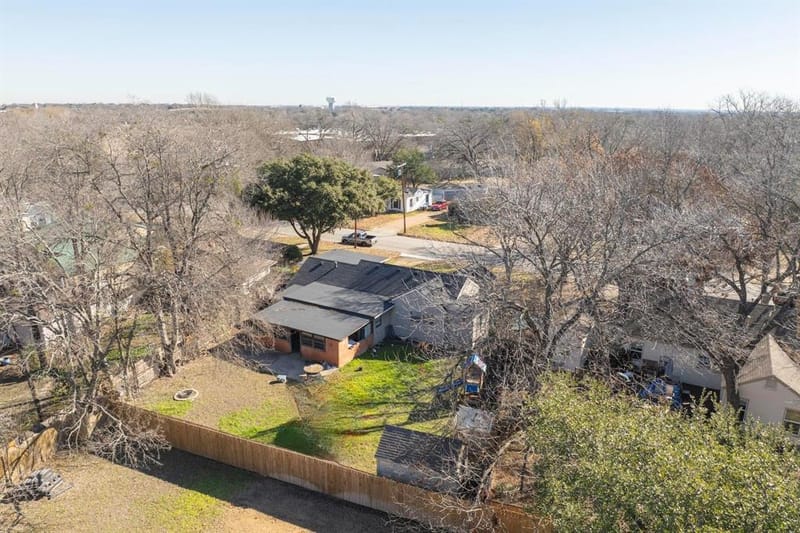 1413 Ferris Avenue, Waxahachie TX 75165 - Photo 2
