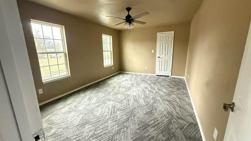 401 Hinnant Street, Sulphur Springs TX 75482 - Photo 12