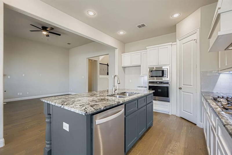 932 Hunters Creek Drive, Rockwall TX 75087 - Photo 13