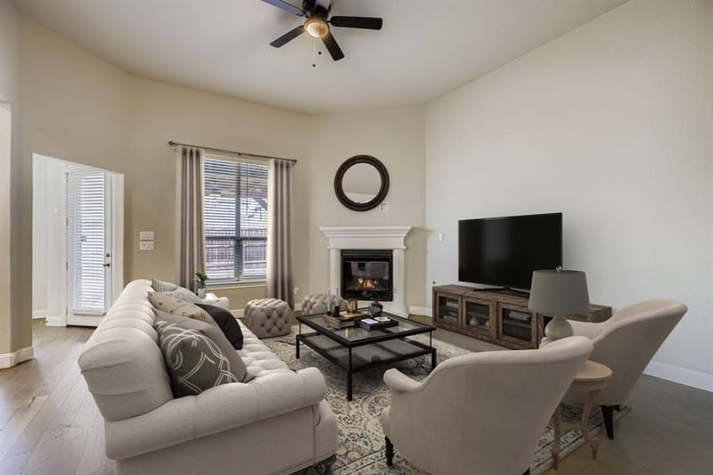932 Hunters Creek Drive, Rockwall TX 75087 - Photo 3