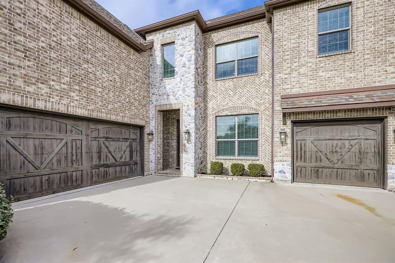 932 Hunters Creek Drive, Rockwall TX 75087 - Photo 9