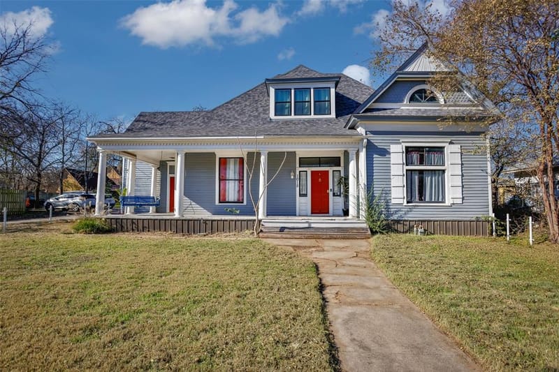 1015 N Dixon Street, Gainesville TX 76240