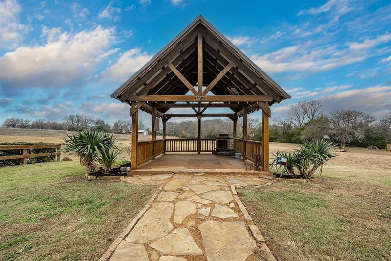 10899 County Road 496, Princeton TX 75407 - Photo 28