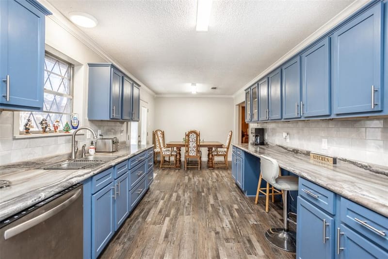 300 Thompson Street, Pottsboro TX 75076 - Photo 13