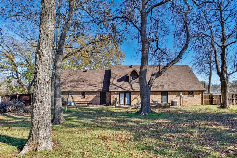 300 Thompson Street, Pottsboro TX 75076 - Photo 33