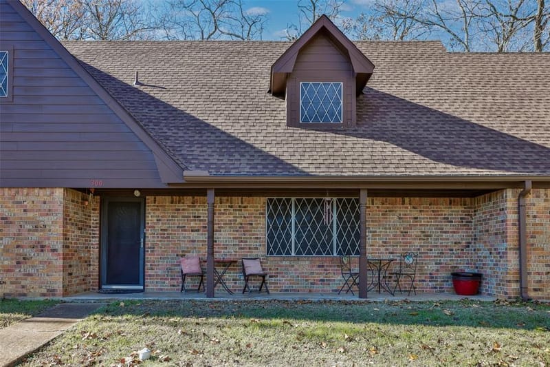 300 Thompson Street, Pottsboro TX 75076 - Photo 4