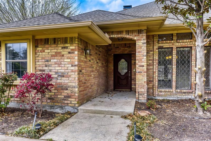 2005 Lambert Court, Plano TX 75075 - Photo 3