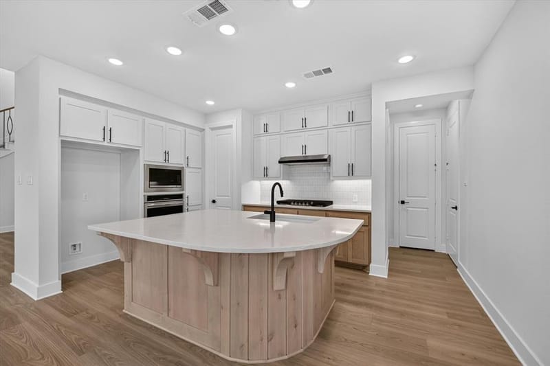 2713 Santa Monica Mews, Celina TX 75009 - Photo 2