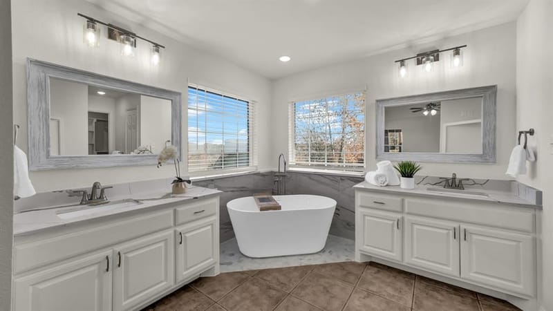 1735 Woodridge Court, Aledo TX 76008 - Photo 16